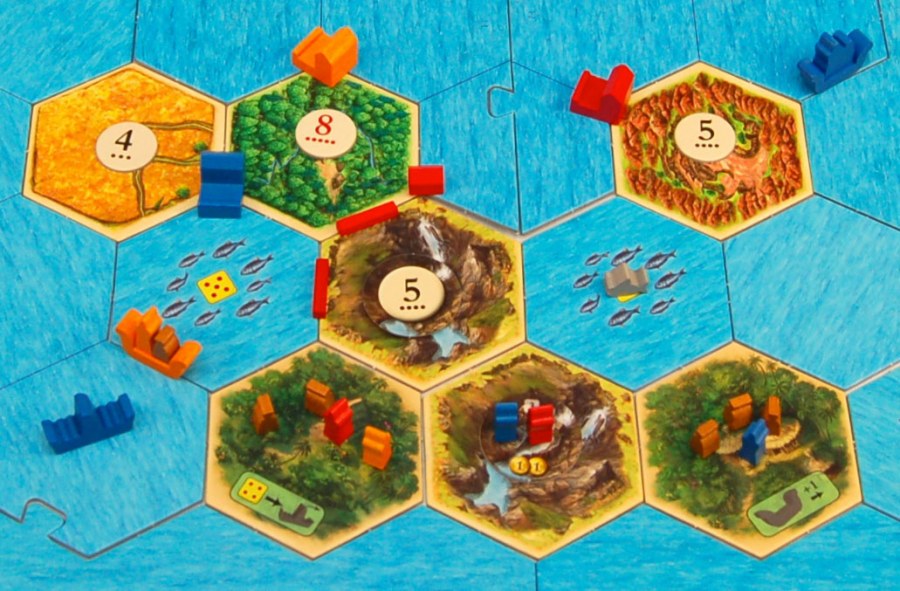 catan explorers & pirates